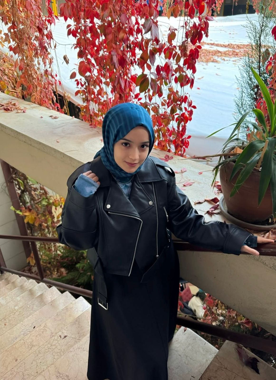 Yeni Camii Mutlu Partner Bayan Escort Bengü