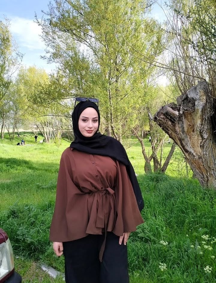 Han Kapalı Escort Bayan Hazal
